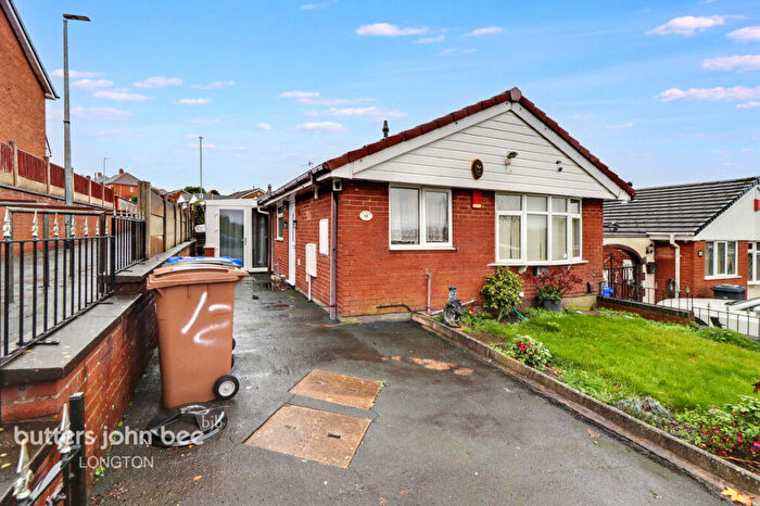 3 Bedroom Detached Bungalow For Sale In Pendine Grove, Stoke-On-Trent, ST4