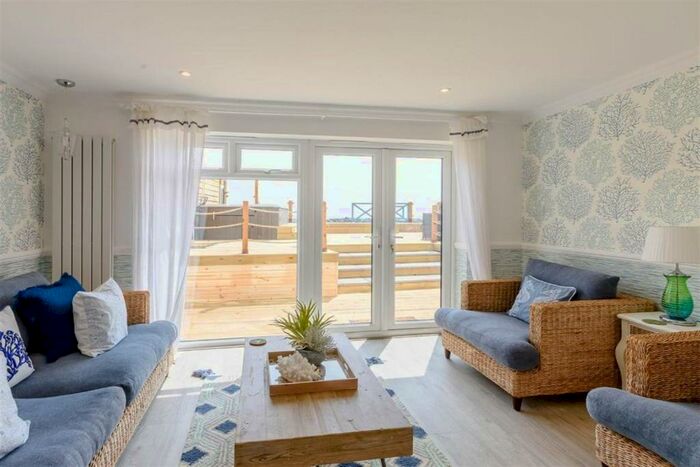 5 Bedroom Detached House To Rent In Manor Way, Elmer, Bognor Regis, PO22