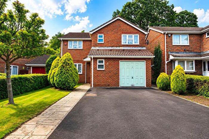 4 Bedroom Detached House For Sale In Lambsfrith Grove, Hempstead, Gillingham, ME7