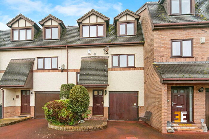 2 Bedroom Town House For Sale In Dwr Y Carneddau, Glan Conwy, LL28