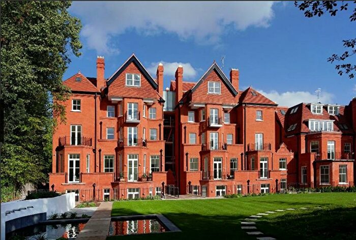 2 Bedroom Apartment To Rent In Fitzjohn's Avenue, Hampstead, NW3