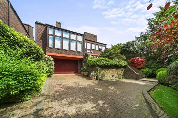 6 Bedroom Detached House To Rent In Grange Gardens, Hampstead, London, NW3