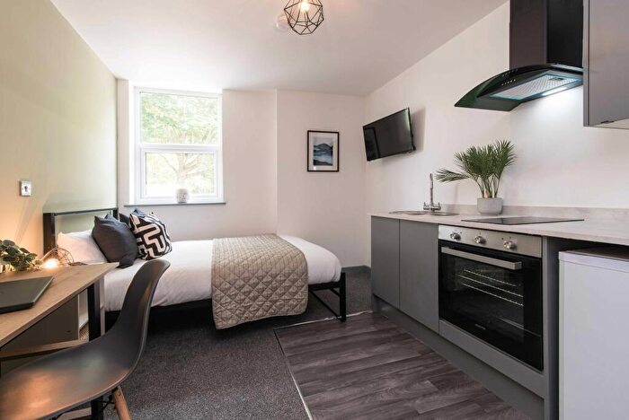 Studio To Rent In Room, Loudon Street, DE23