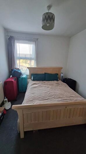 1 Bedroom Flat To Rent In New Road, Bedfont, London, TW14