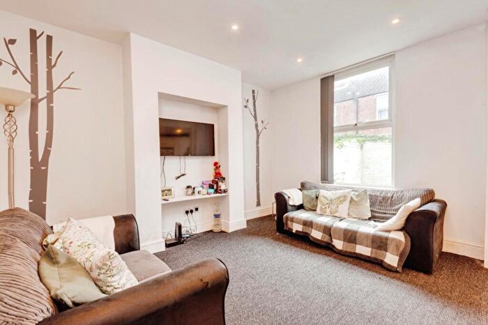 4 Bedroom Terraced House To Rent In Foxdale Road, Liverpool, L15