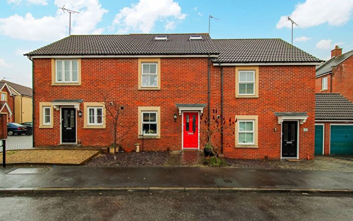 4 Bedroom Terraced House To Rent In Doulton Close, Swindon, SN25
