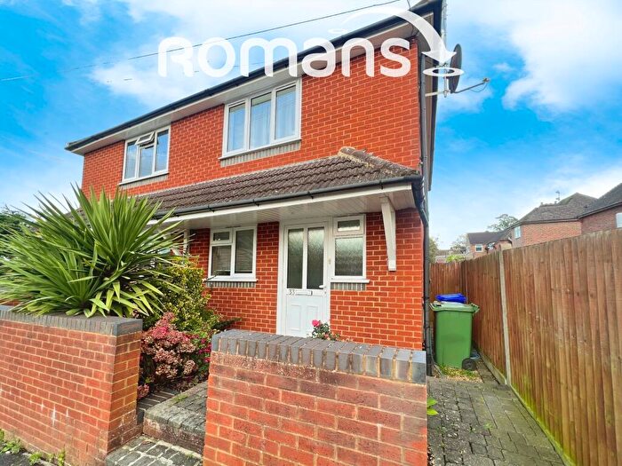 2 Bedroom Semi-Detached House To Rent In St. Christophers Road, Farnborough, GU14