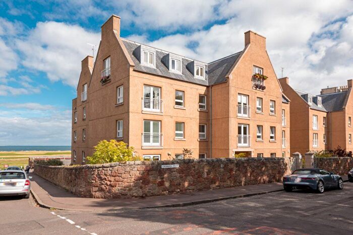 2 Bedroom Flat For Sale In Hamilton Court, Cromwell Road, North Berwick, East Lothian, EH39