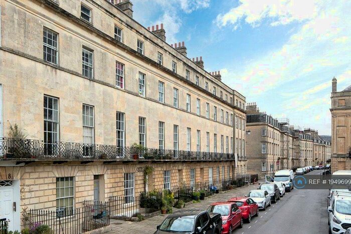 2 Bedroom Flat To Rent In Nelson Place West, Bath, BA1