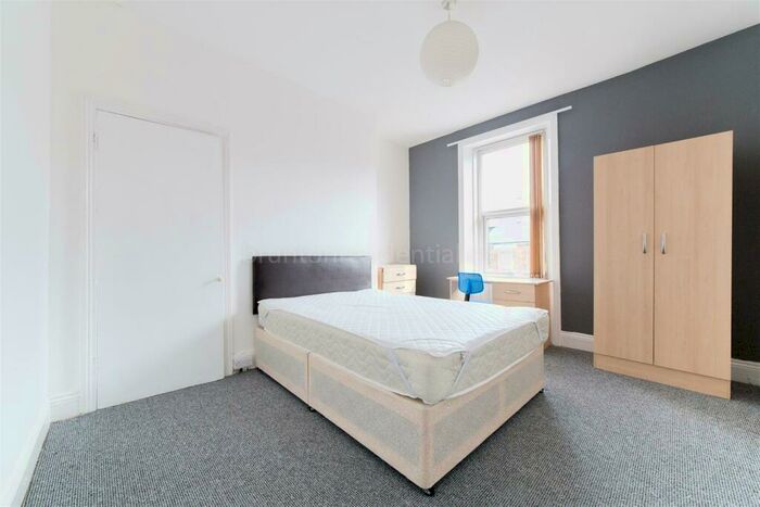 4 Bedroom Terraced House To Rent In £pppw - Cardigan Terrace, Heaton, NE6