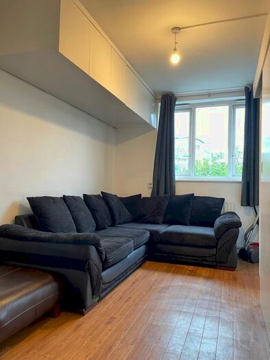 Studio To Rent In Dod Street, Limehouse/Poplar, E14
