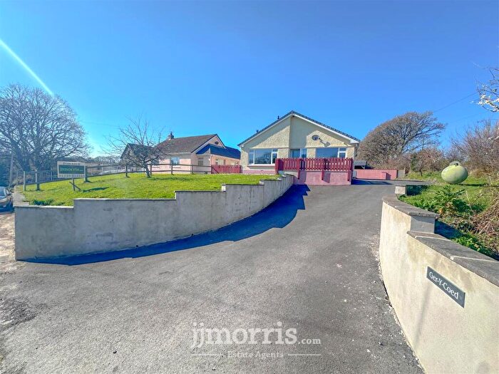 3 Bedroom Bungalow For Sale In Cwmplysgog, Cilgerran, Cardigan, SA43