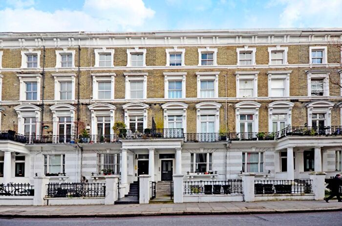1 Bedroom Flat For Sale In Finborough Road, Chelsea, London, SW10