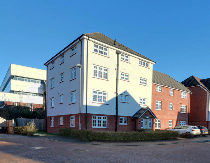 2 Bedroom Penthouse To Rent In Ferry Pickering Close, Hinckley, LE10