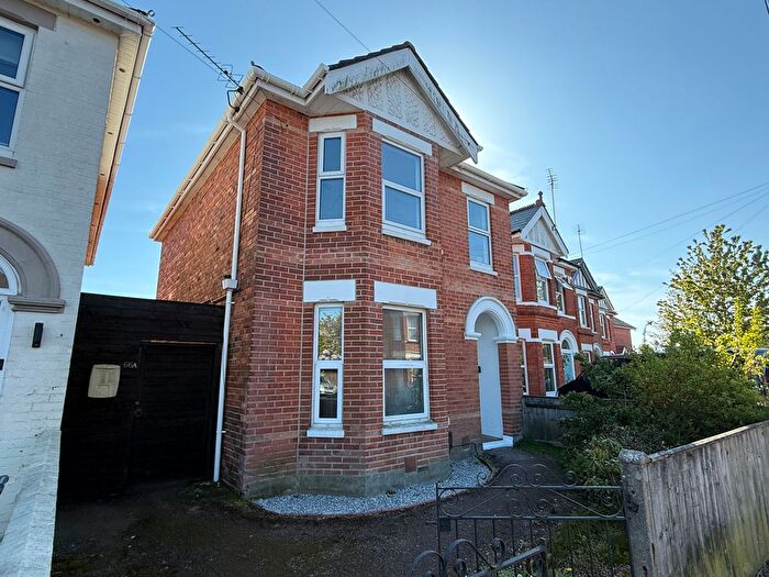 2 Bedroom Flat To Rent In Orcheston Road, Bournemouth, BH8