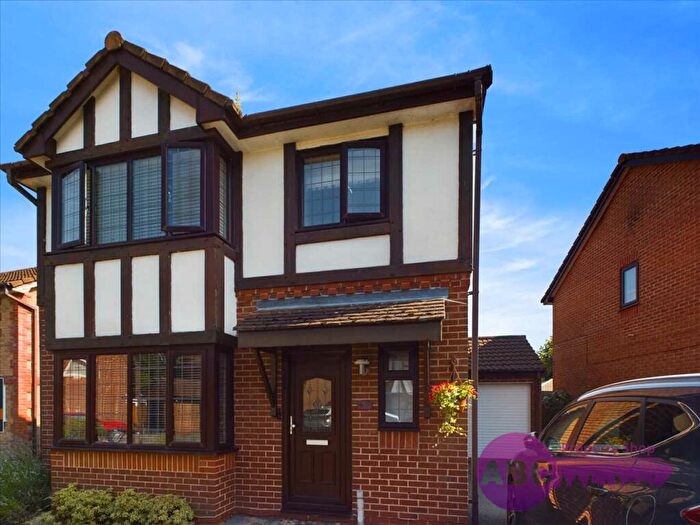 4 Bedroom Detached House To Rent In Oakwood Close, Great Sutton, Ellesmere Port, CH66