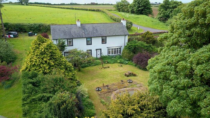 2 Bedroom Cottage For Sale In Bridge End, Gretna, DG16