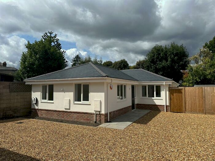 3 Bedroom Detached Bungalow To Rent In Ringwood Road, Poole, BH14