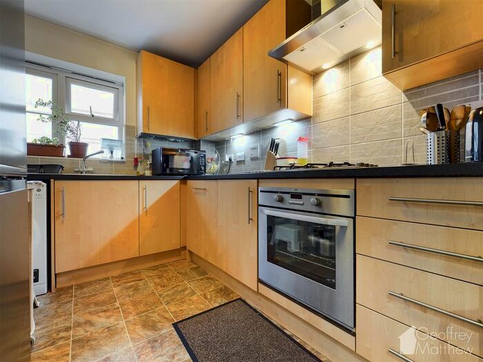 2 Bedroom Flat For Sale In Cotswold Drive, Great Ashby, Stevenage, SG1