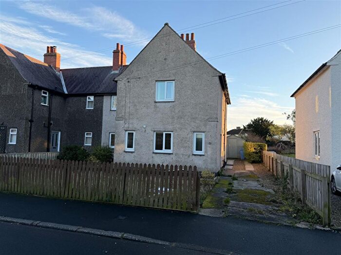 4 Bedroom Semi Detached House To Rent In Swansfield Park Road, Alnwick, NE66