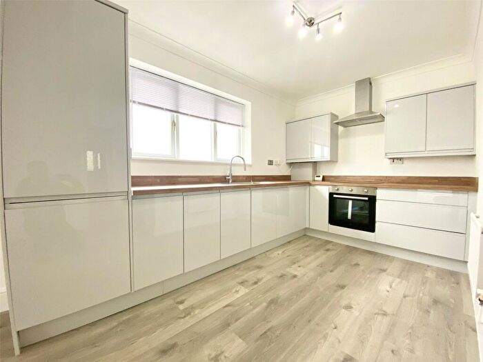 2 Bedroom Apartment To Rent In Weston-Super-Mare, Highbury Road, BS23