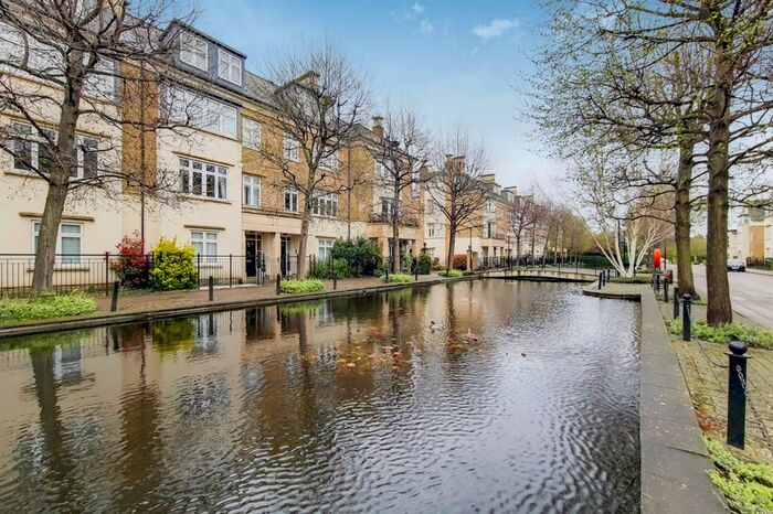 5 Bedroom Terraced House To Rent In Melliss Avenue, Richmond, Surrey, TW9