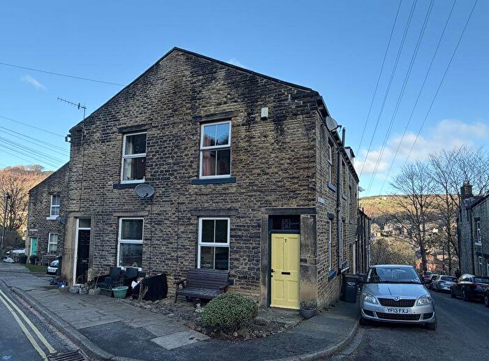 2 Bedroom Terraced House For Sale In Palace House Road, Hebden Bridge, HX7