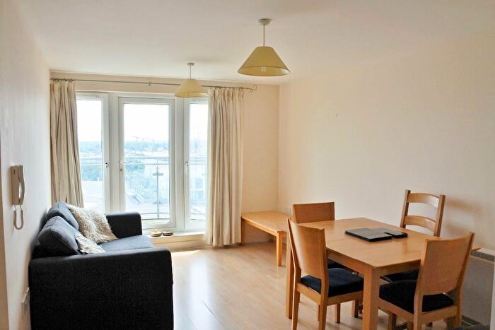 2 Bedroom Flat To Rent In Winterthur Way, Victory Hill, Basingstoke, RG21