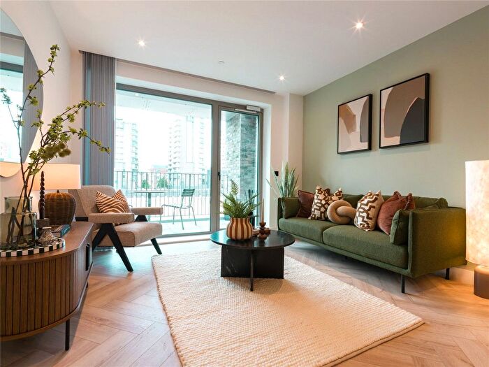 3 Bedroom Flat For Sale In Bankside, Colliers Yard, Manchester, Greater Manchester, M3