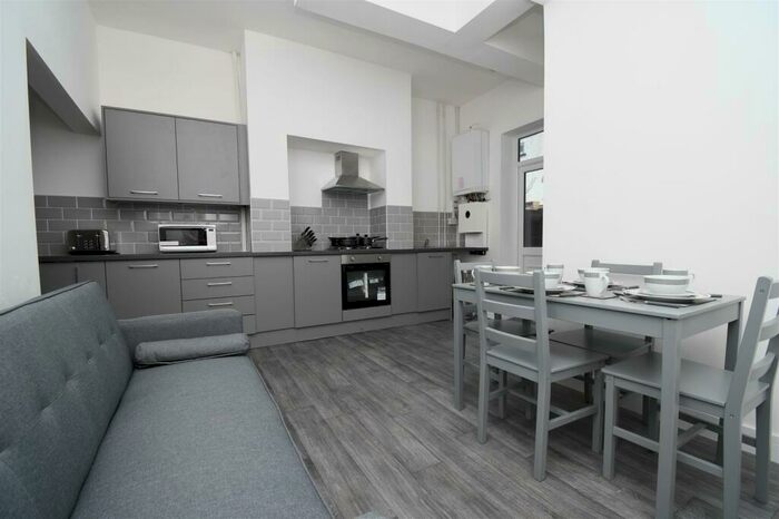 1 Bedroom House To Rent In Berry Street, Burnley, BB11