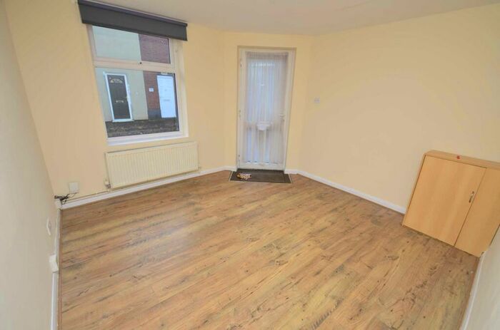 1 Bedroom Flat To Rent In Cowgate, Norwich, NR3
