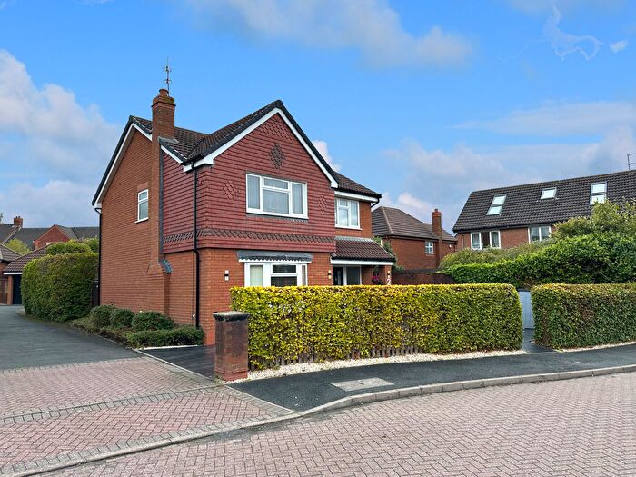 4 Bedroom Detached House For Sale In Chancery Park, Priorslee, Telford, TF2