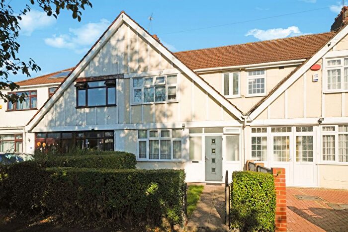 3 Bedroom Terraced House For Sale In D'arcy Drive, Kenton, HA3
