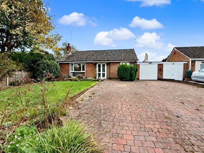 2 Bedroom Detached Bungalow For Sale In Swinnertons Lane, Yelvertoft, NN6