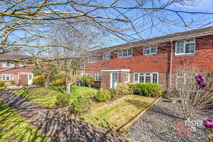 3 Bedroom Terraced House For Sale In Benson Road, Henfield, BN5