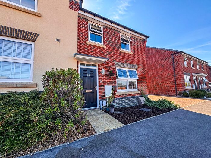 3 Bedroom Semi-Detached House For Sale In Beaumaris Road, Bearwood, Bournemouth, BH11