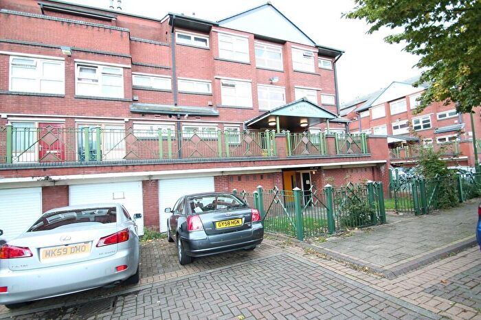 3 Bedroom Maisonette To Rent In Lighthorne Avenue, Ladywood, Birmingham, B16