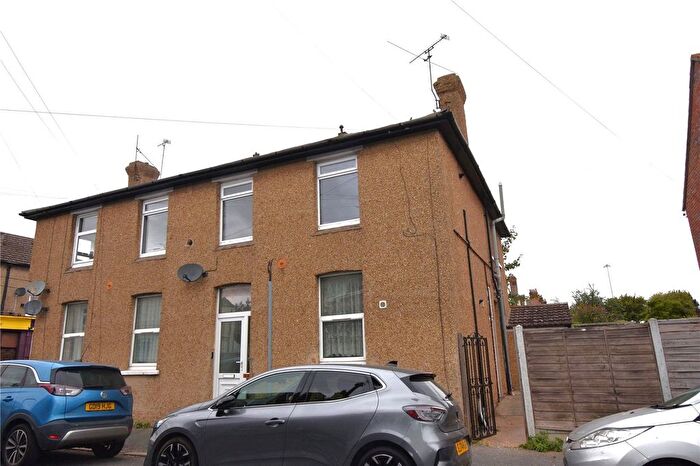 1 Bedroom Flat For Sale In Garland Road, Harwich, Essex, CO12