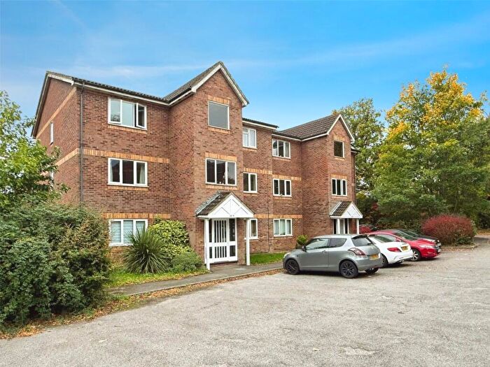 1 Bedroom Apartment For Sale In Simmonds Close, Bracknell, Berkshire, RG42