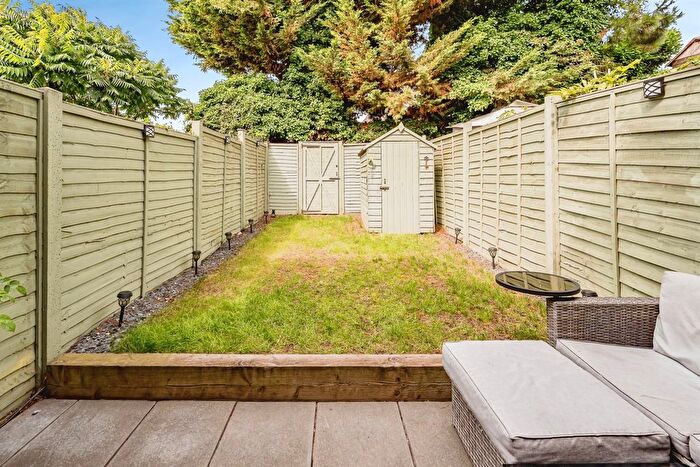 2 Bedroom Terraced House For Sale In Harkness Road, Burnham, Slough, SL1