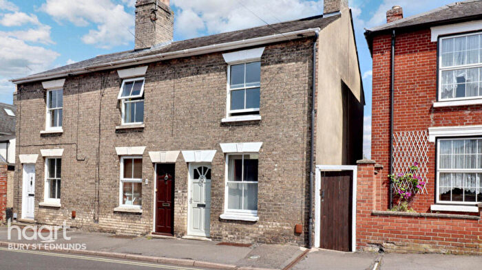 2 Bedroom End Of Terrace House For Sale In Albert Street, Bury St Edmunds, IP33