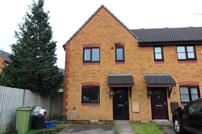 3 Bedroom End Of Terrace House To Rent In Woodspring Court, Monkston, Milton Keynes, MK10