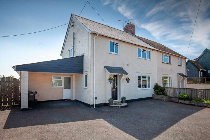 4 Bedroom Semi-Detached House For Sale In Hillside, Sturminster Newton, DT10