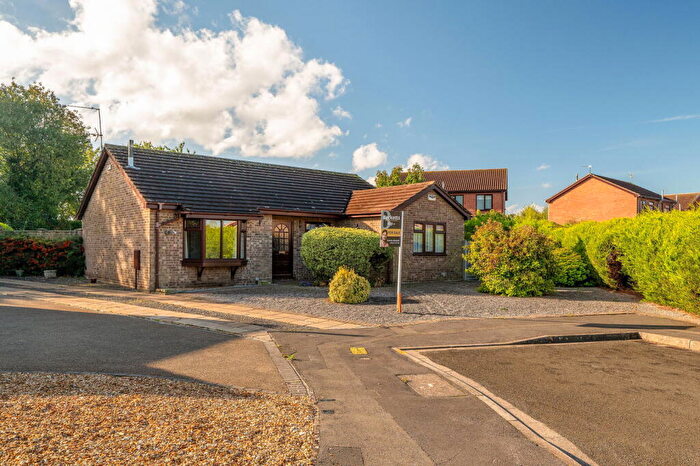 3 Bedroom Detached Bungalow For Sale In Pennycress Close, Lincoln, LN2