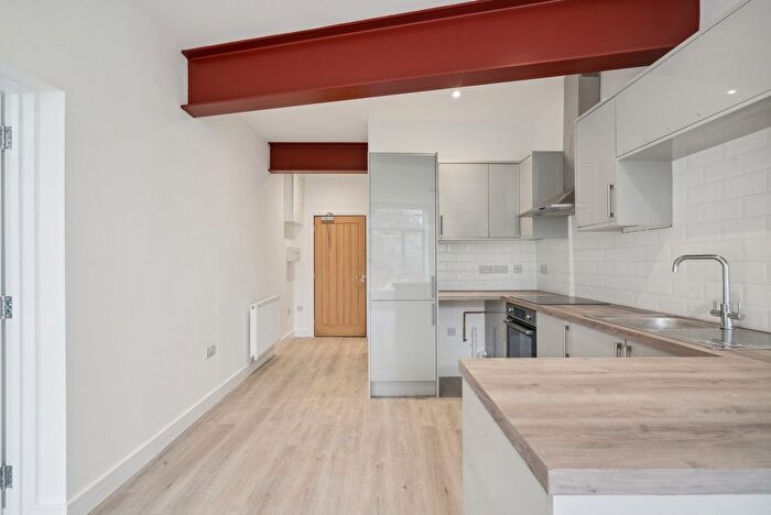 1 Bedroom Flat For Sale In Flat G Mary Kennedy House, Broadway Didcot, OX11