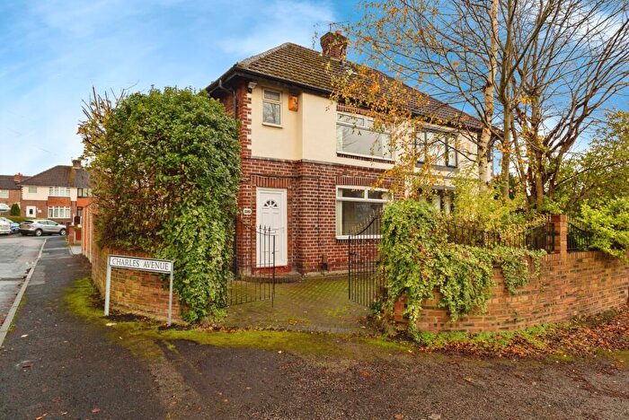 3 Bedroom Semi-Detached House For Sale In Manchester Road, Manchester, Lancashire, M34