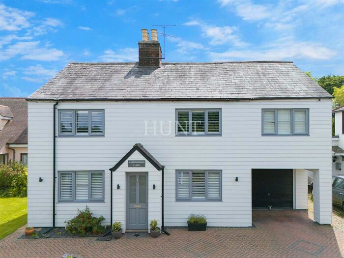 4 Bedroom Detached House For Sale In Hastingwood Road, Hastingwood, CM17