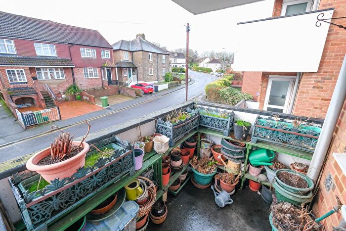 1 Bedroom Flat For Sale In Chislehurst Road, Orpington, BR6