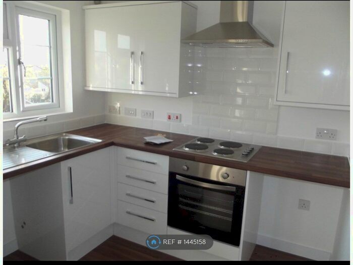 1 Bedroom Flat To Rent In Dorrick Court, Southampton, SO15