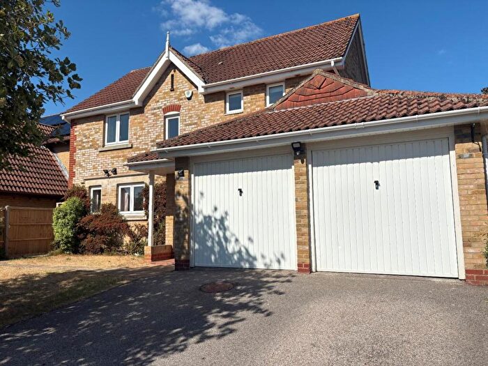 5 Bedroom House To Rent In Orkney Road, Portsmouth, PO6